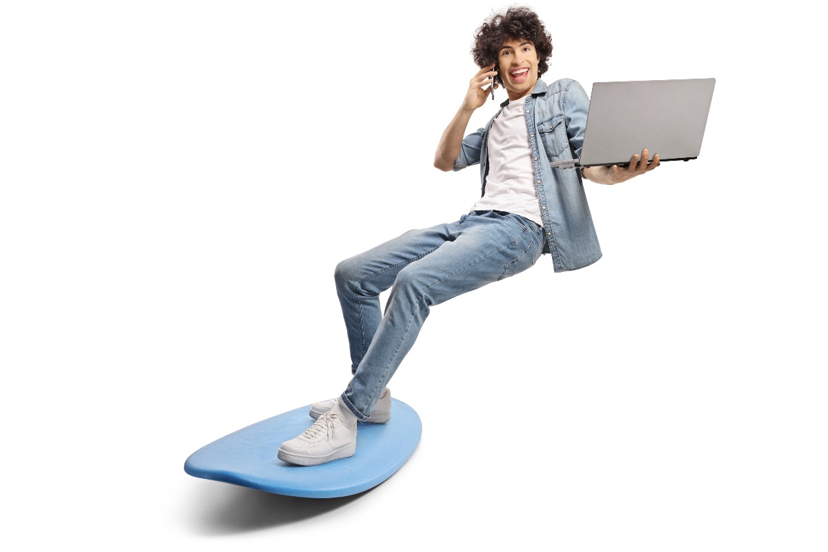     Cet opérateur est imbattable : il est le plus rapide sur PC et smartphone selon notre Baromètre

